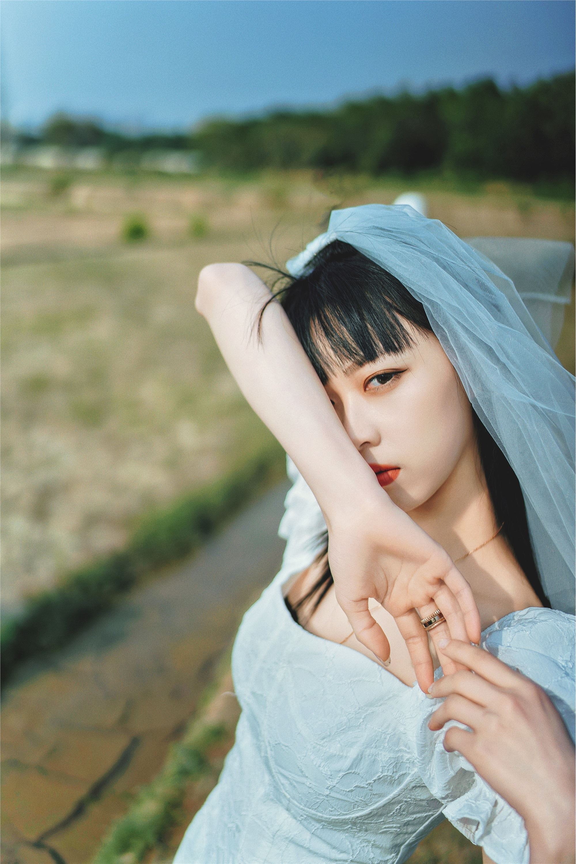 YITUYU艺图语 2025.01.23 大地的嫁衣 大何